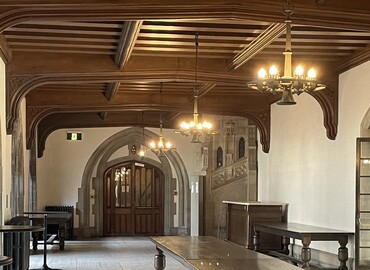 Image of a Hallway in Hart House at the University of Toronto. Photo Credits: Kylie Ng