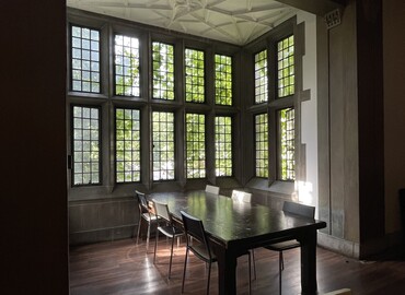 Image of a Study Room in Hart House at the University of Toronto. Photo Credits: Kylie Ng